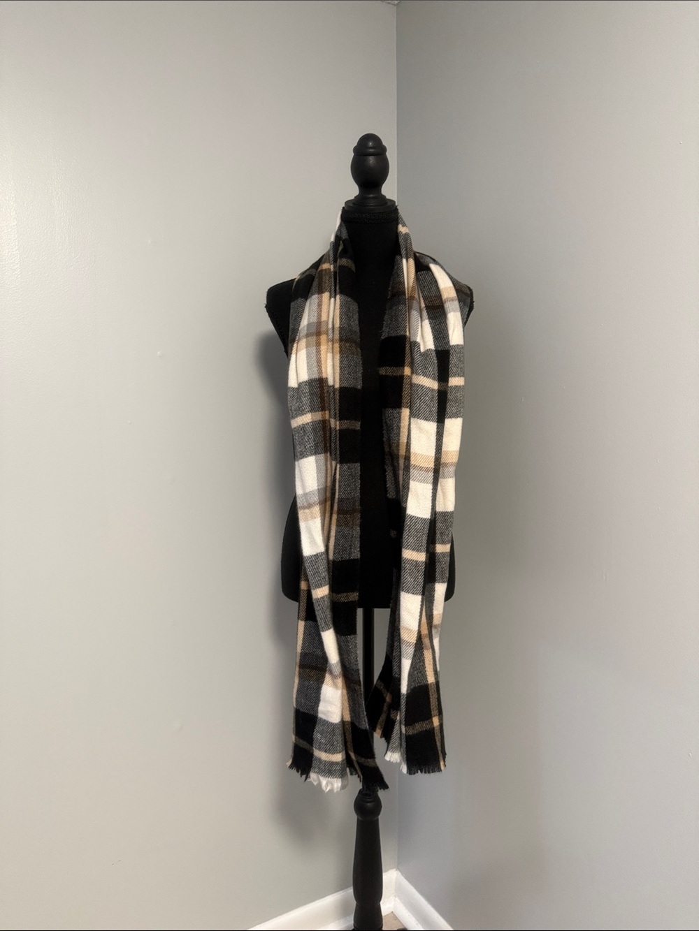 Old Navy Black, White & Brown Plaid Scarf